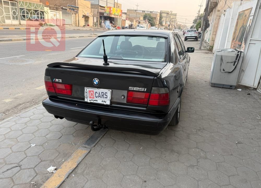 بي ام دبليو الفئة 5